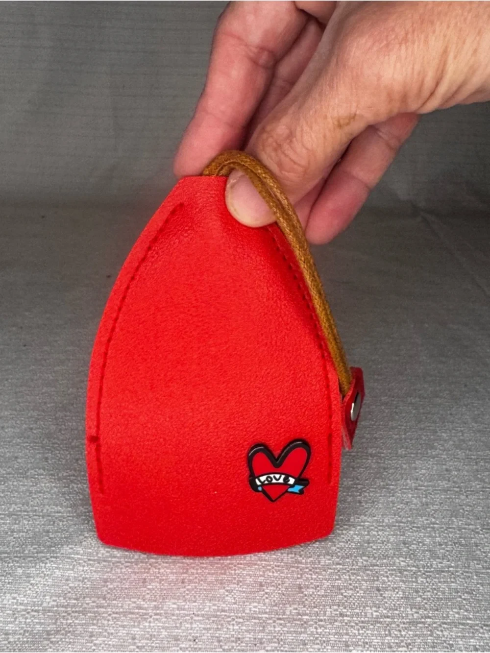Creative Love Heart Pull Out Key Sleeve